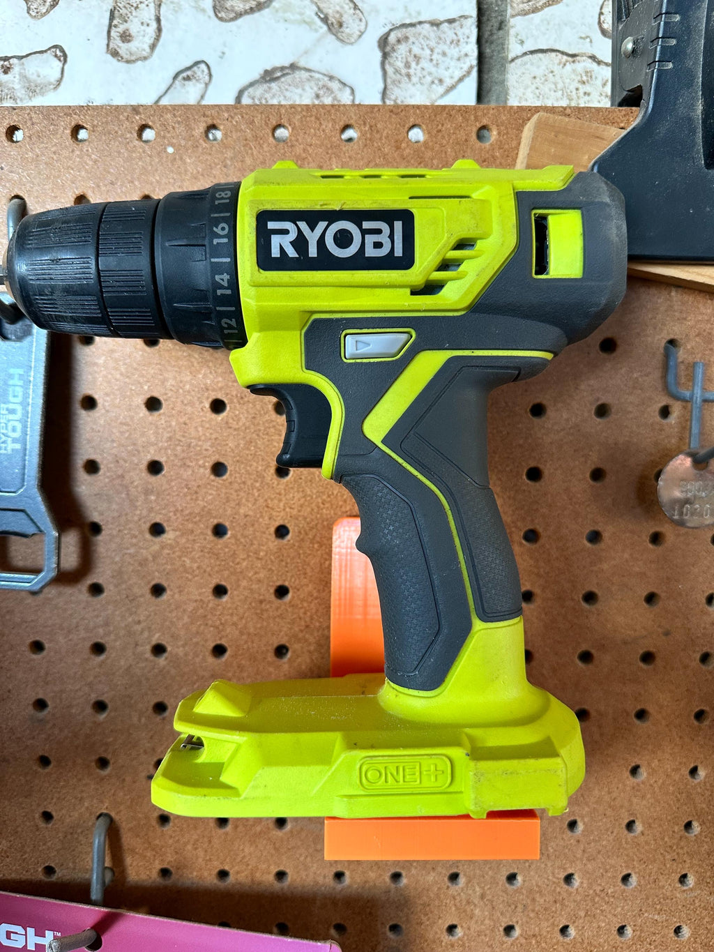 Ryobi ONE+ 18v Tool Mount for Pegboard