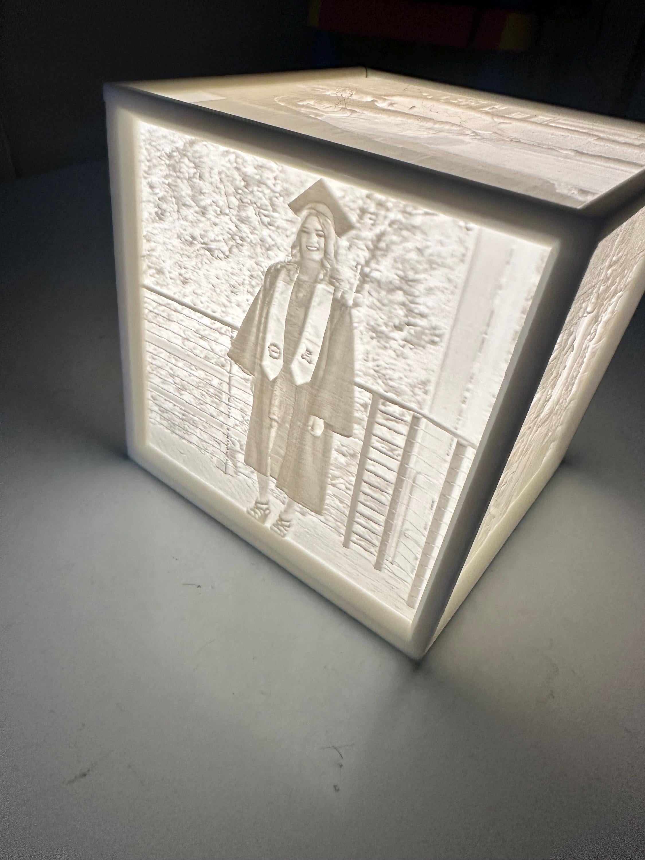 Customizable Lithophane Lightbox