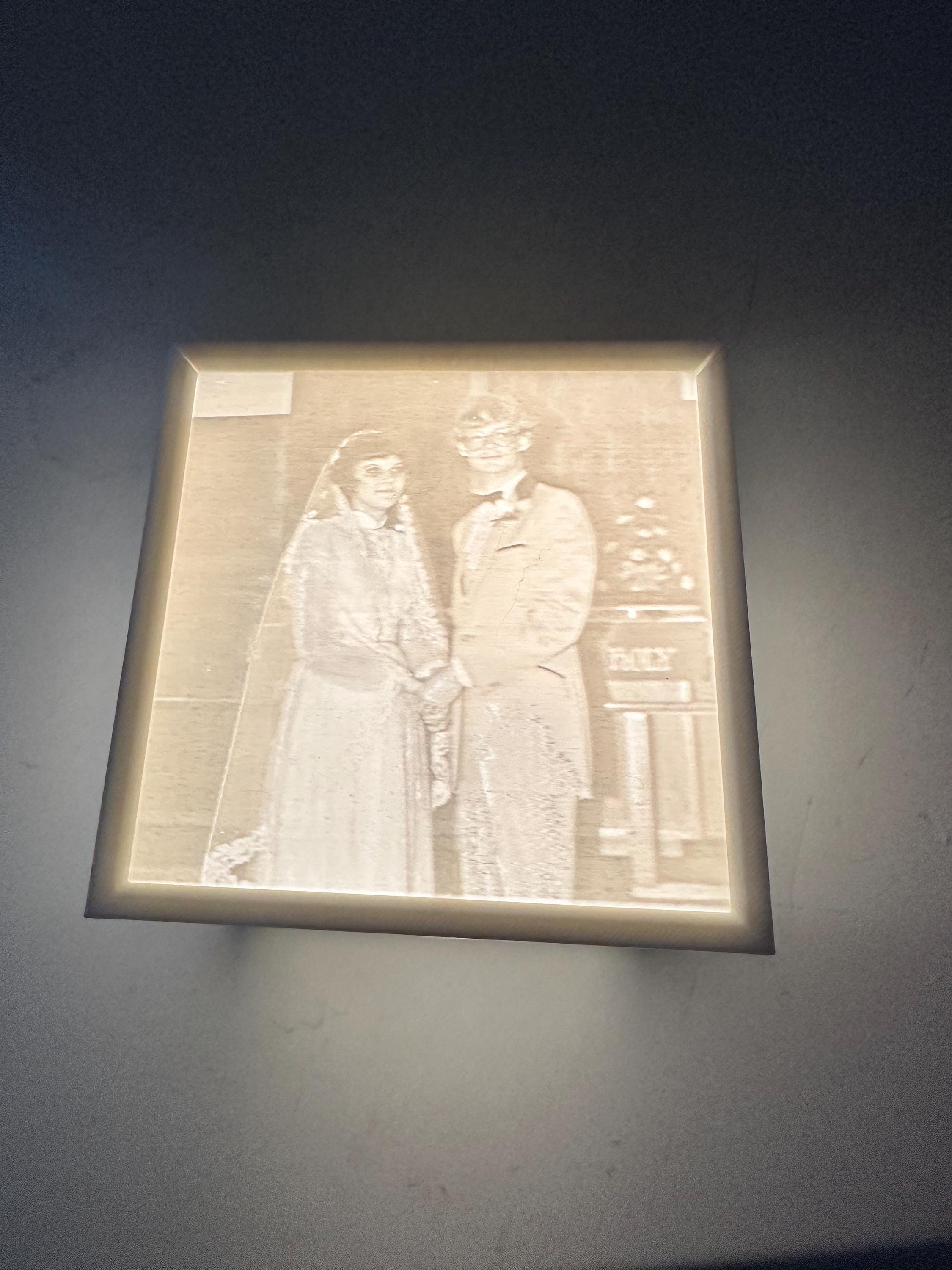 Customizable Lithophane Lightbox