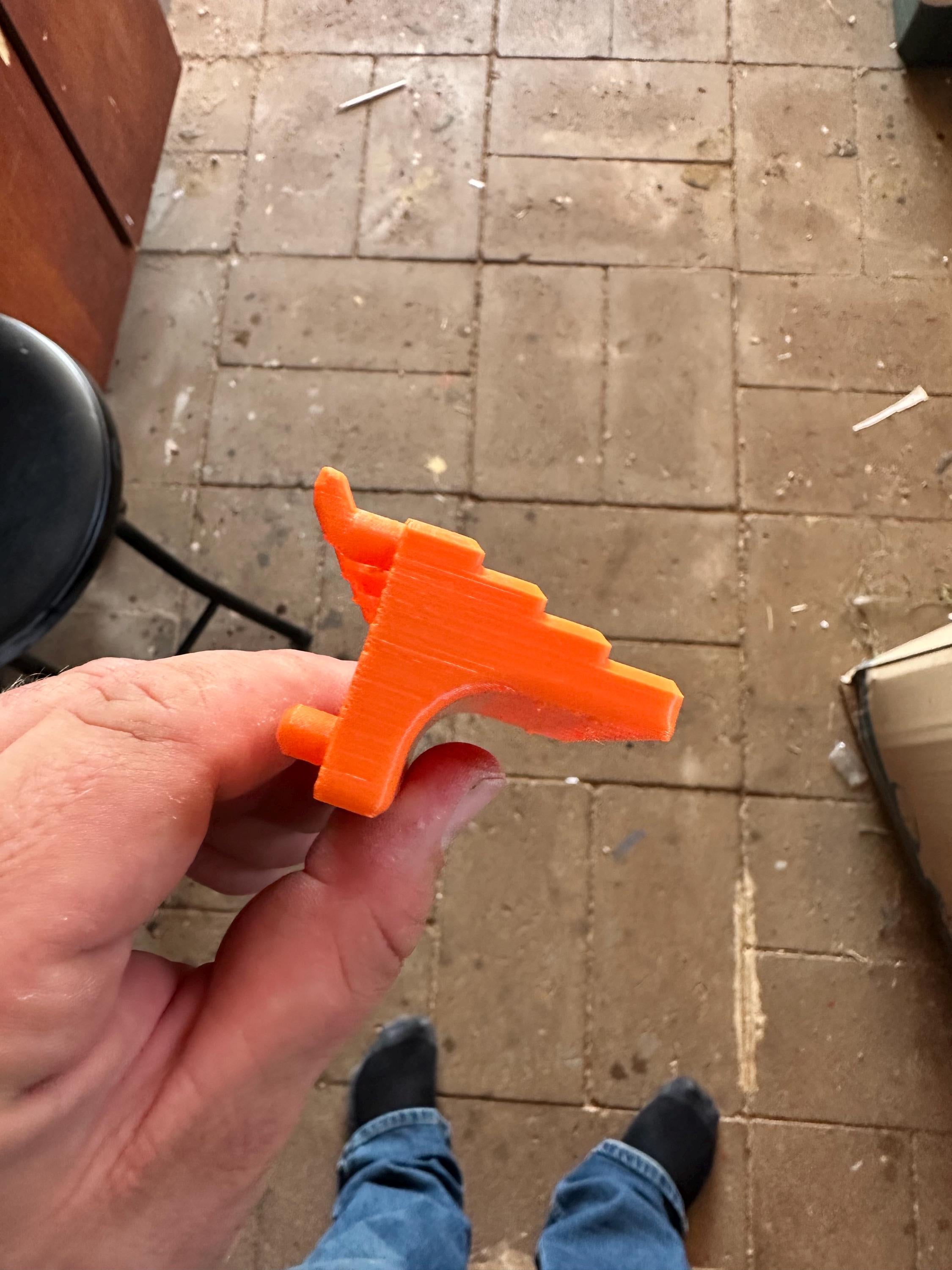 3d Printed Hex Bit Holder for Pegboard