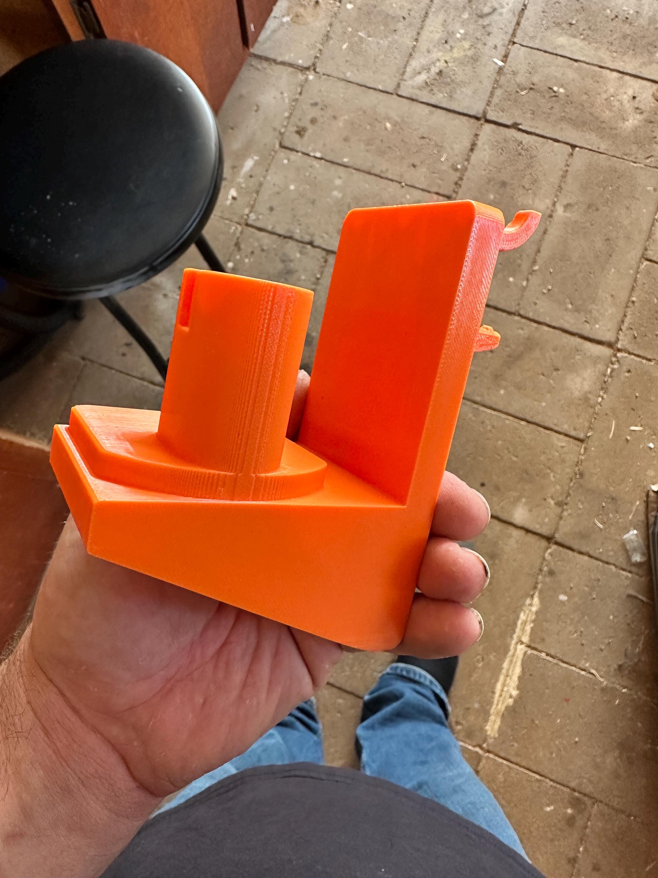Ryobi ONE+ 18v Tool Mount for Pegboard